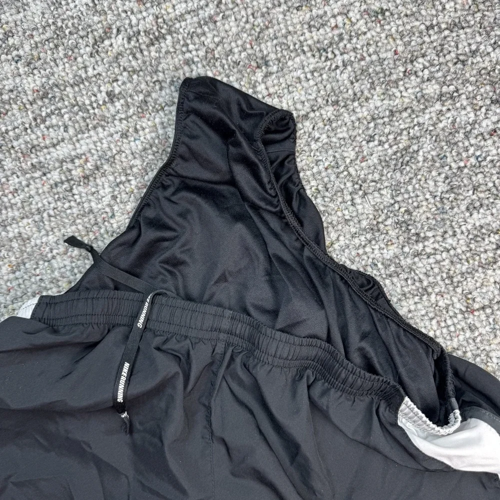Nike Shorts Womens Medium Running Lined Gym Dri Fit Black